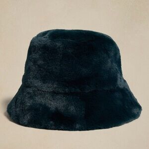 Banana Republic Faux Fur Green Bucket Hat